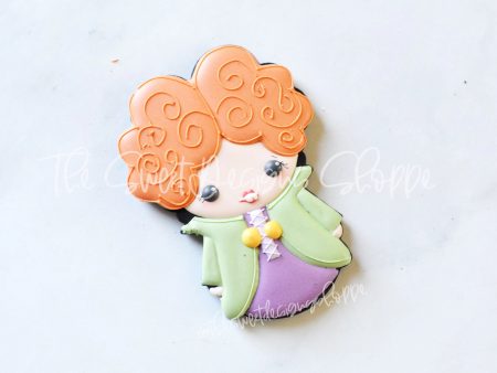 Wobbly Redhead Witch - Cookie Cutter Online